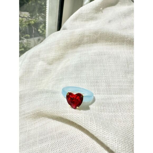 Ruby red and blue rhinestone heart jelly ring size 6 - Picture 2 of 2